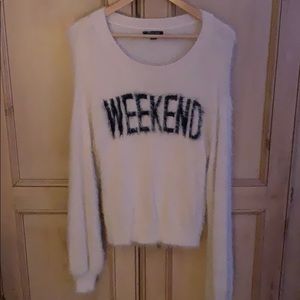 WEEKEND Fuzzy Sweater